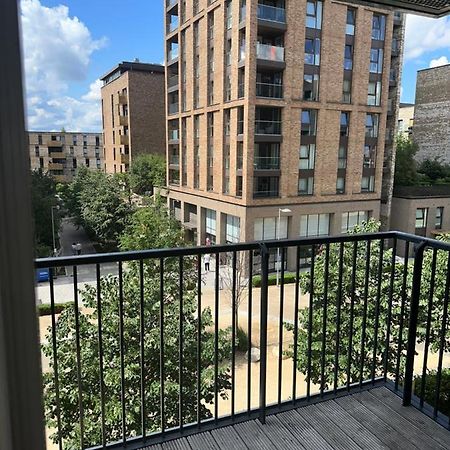 Luxury One Bedroom Apartment London Eksteriør billede